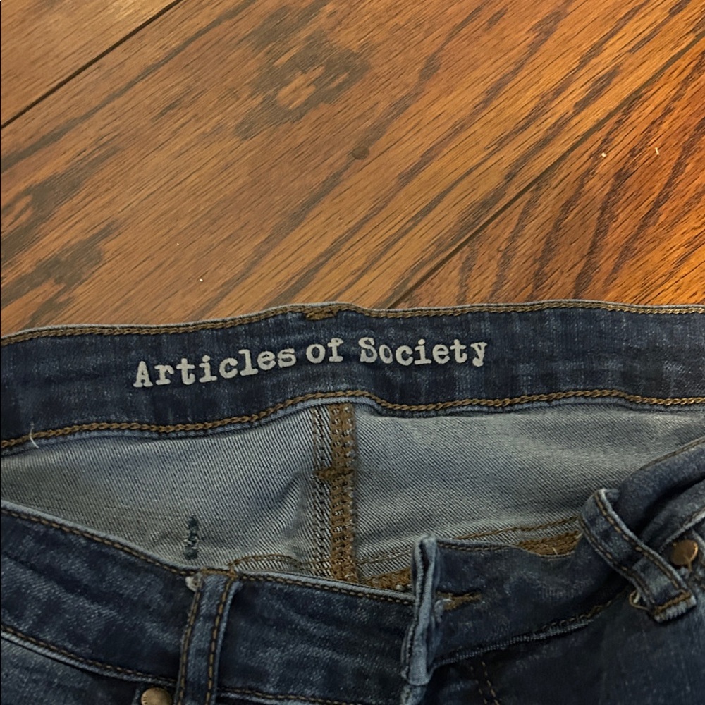 Articles of Society women’s jeans. Size 31. - Picture 3 of 3
